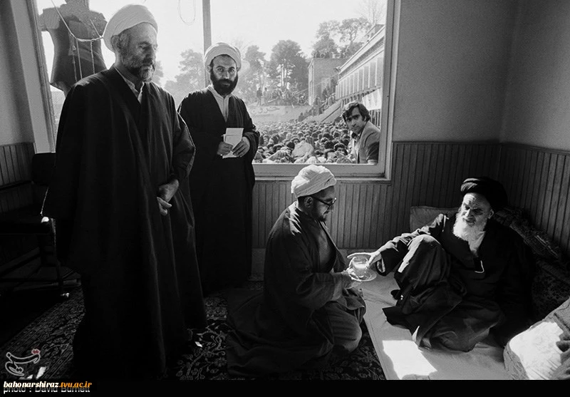 انقلاب اسلامی ایران به روایت تصویر
 2