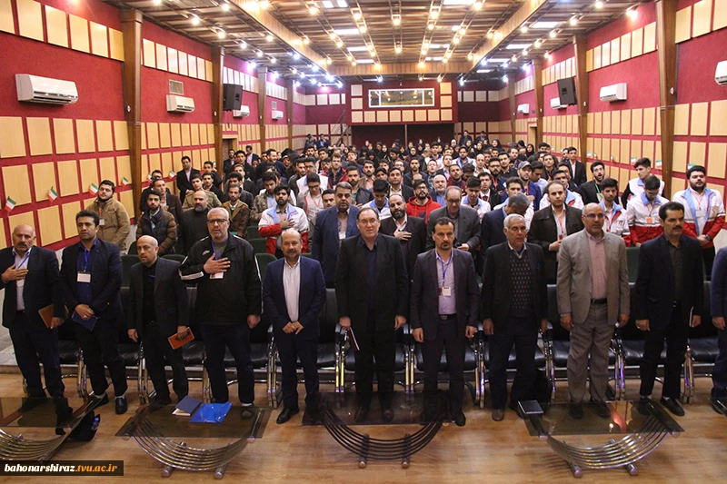 افتتاحیه نخستین نشست کانون‌های فرهنگی هلال احمر  دانشگاه فنی و حرفه‌ای کشور در شیراز  16