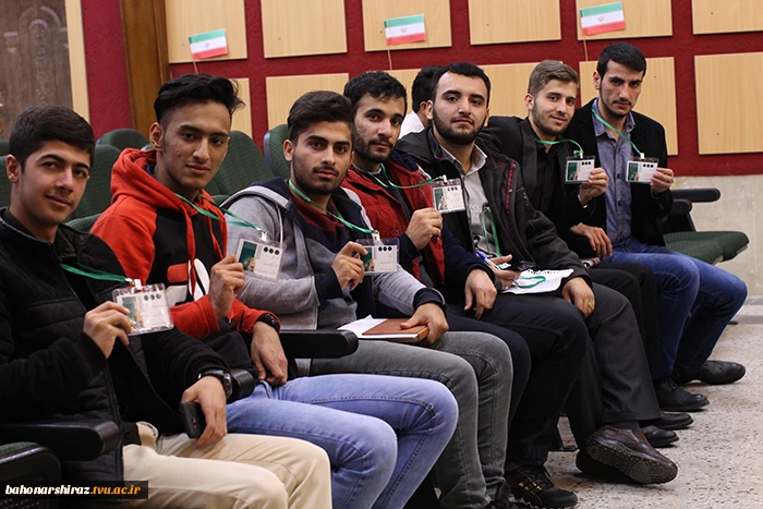 گزارش تصویری افتتاحیه نخستین نشست کانون‌های فرهنگی قرآن و عترت دانشگاه فنی و حرفه‌ای کشور در شیراز
 5