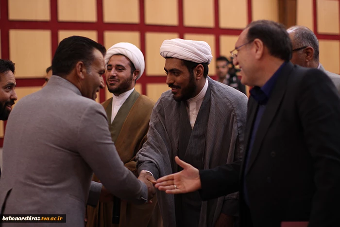 گزارش تصویری افتتاحیه نخستین نشست کانون‌های فرهنگی قرآن و عترت دانشگاه فنی و حرفه‌ای کشور در شیراز
 18