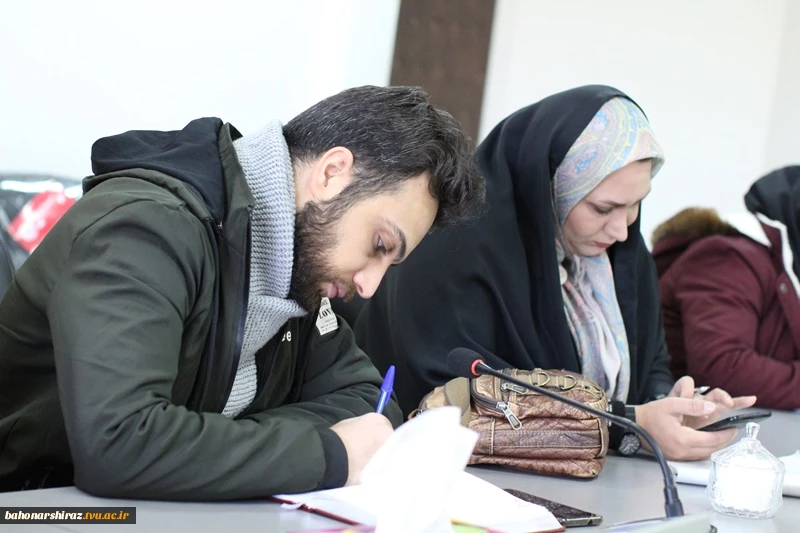 گزارش تصویری از نشست خبری مشترک دکتر جامعی رئیس دانشگاه فنی و حرفه ای فارس و دکتر نعمتی مدیرکل فرهنگی دانشگاه فنی و حرفه ای کشور  5