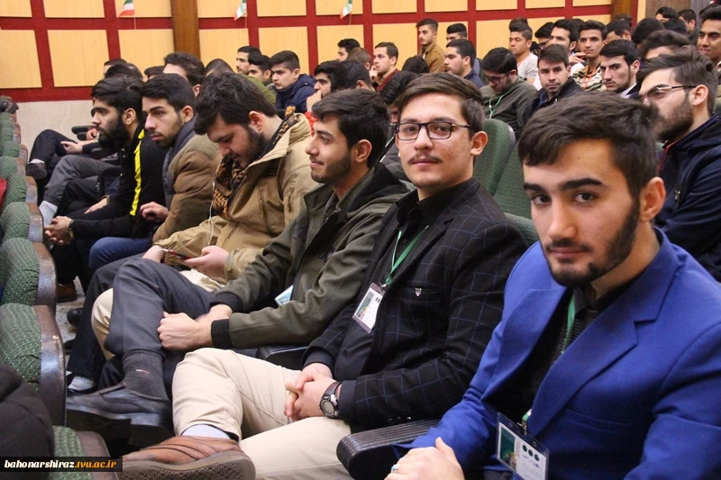 گزارش تصویری افتتاحیه نخستین نشست کانون‌های فرهنگی قرآن و عترت دانشگاه فنی و حرفه‌ای کشور در شیراز
 18