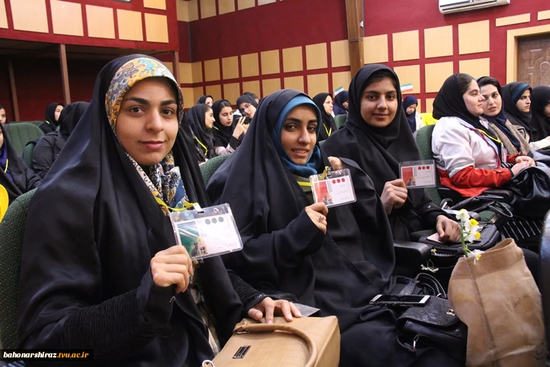 گزارش تصویری افتتاحیه نخستین نشست کانون‌های فرهنگی قرآن و عترت دانشگاه فنی و حرفه‌ای کشور در شیراز
 20