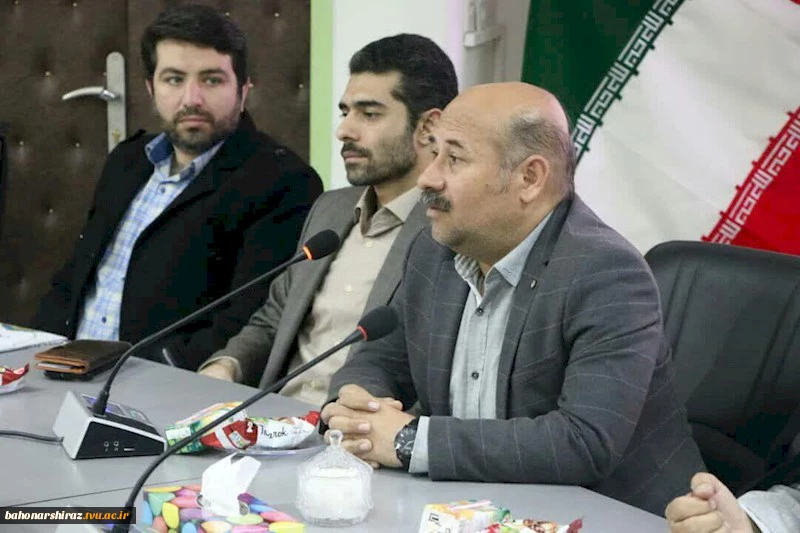 گزارش تصویری مراسم تکریم و معارفه مسئول بسیج دانشجویی دانشکده شهید باهنر شیراز 3