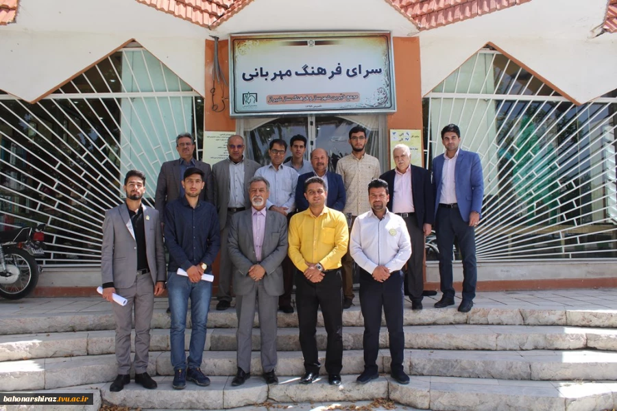 گزارش تصویری از بازدید دکتر جامعی رئیس دانشگاه فنی و حرفه ای استان فارس از سرای فرهنگ مهربانی  2