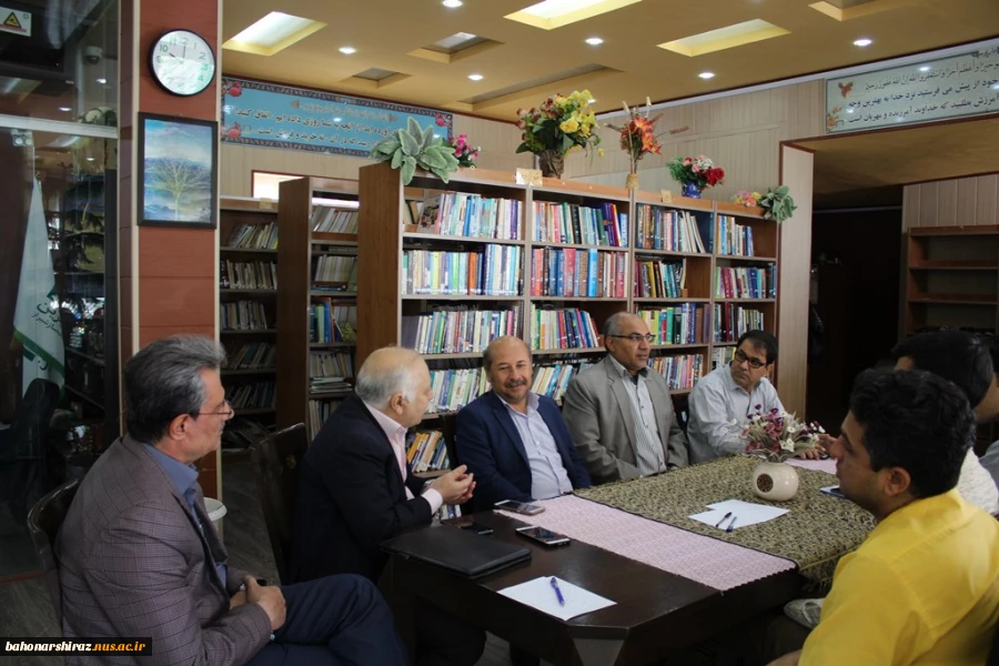 گزارش تصویری از بازدید دکتر جامعی رئیس دانشگاه فنی و حرفه ای استان فارس از سرای فرهنگ مهربانی  3