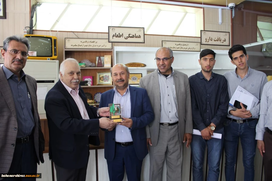 گزارش تصویری از بازدید دکتر جامعی رئیس دانشگاه فنی و حرفه ای استان فارس از سرای فرهنگ مهربانی  6