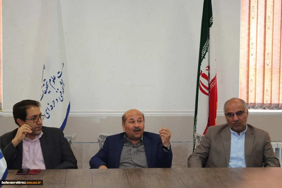 سرپرست دانشکده شهید رجایی شیراز معرفی شد

 2