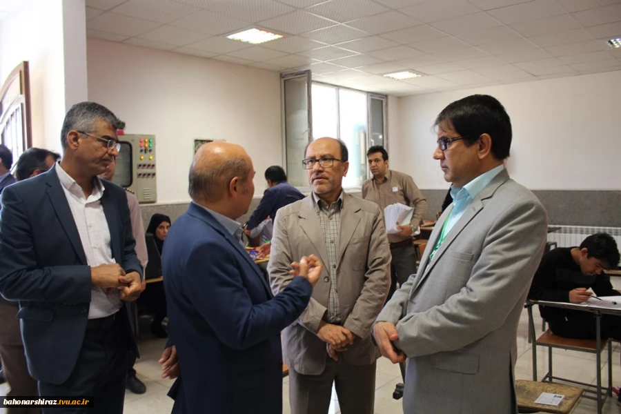 بازدید نماینده تام الاختیار سازمان سنجش در فارس از محل برگزاری آزمون کارشناسی ارشد در دانشکده فنی و حرفه ای شهید باهنر شیراز  4