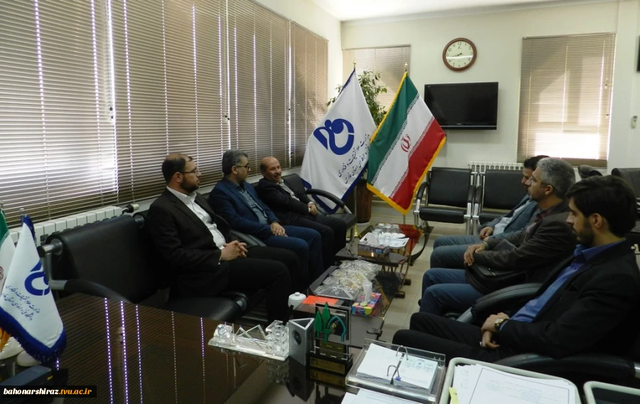 گزارش تصویری از مجمع خانه نخبگان بسیج علمی استان فارس  در دانشکده فنی و حرفه ای شهید باهنر شیراز  4