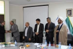 مدیرکل فرهنگی دانشگاه فنی و حرفه ای فعالان فرهنگی و اعضای ستاد اقامه نماز دانشگاه فنی و حرفه ای  فارس تجلیل کرد+ تصاویر 3