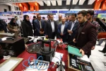 بازدید استاندار فارس از غرفه دانشگاه فنی و حرفه ای در نمایشگاه هفته پژوهش و فناوری 2