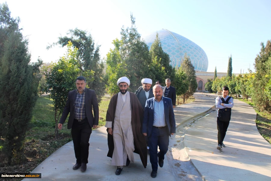 گزارش تصویری از بازدید مدیر حوزه های علمیه استان فارس از دانشکده شهید باهنر شیراز  9