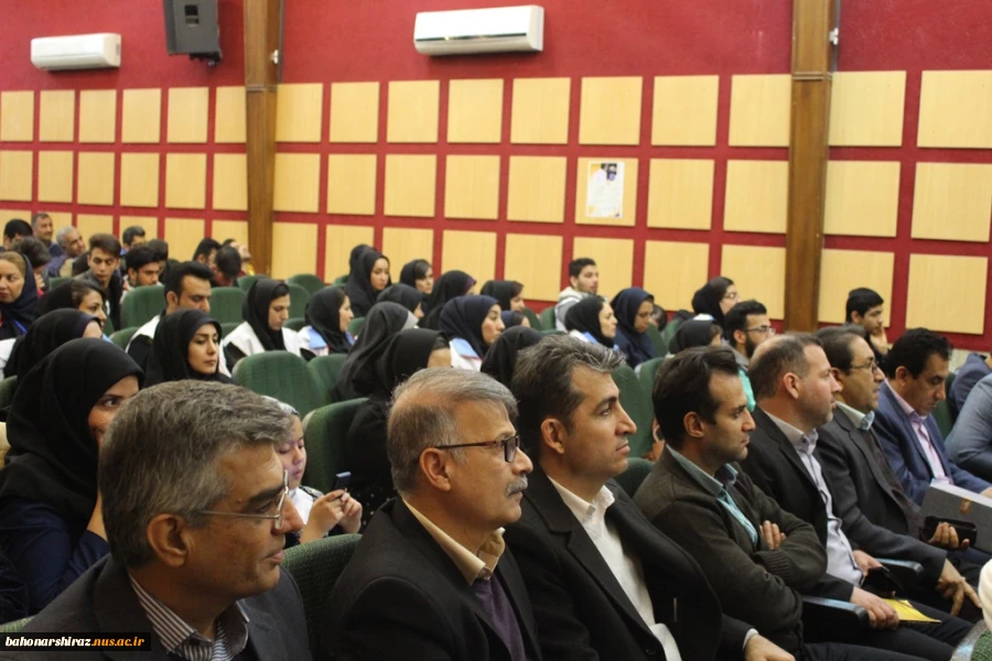 سمینار آسیب های اجتماعی در دانشکده فنی و حرفه ای شهید باهنر شیراز به روایت تصویر  13
