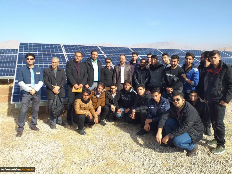 بازدید دانشجویان آموزشکده های فنی فسا و استهبان از نیروگاه خورشیدی و کارخانه سیمان

 3