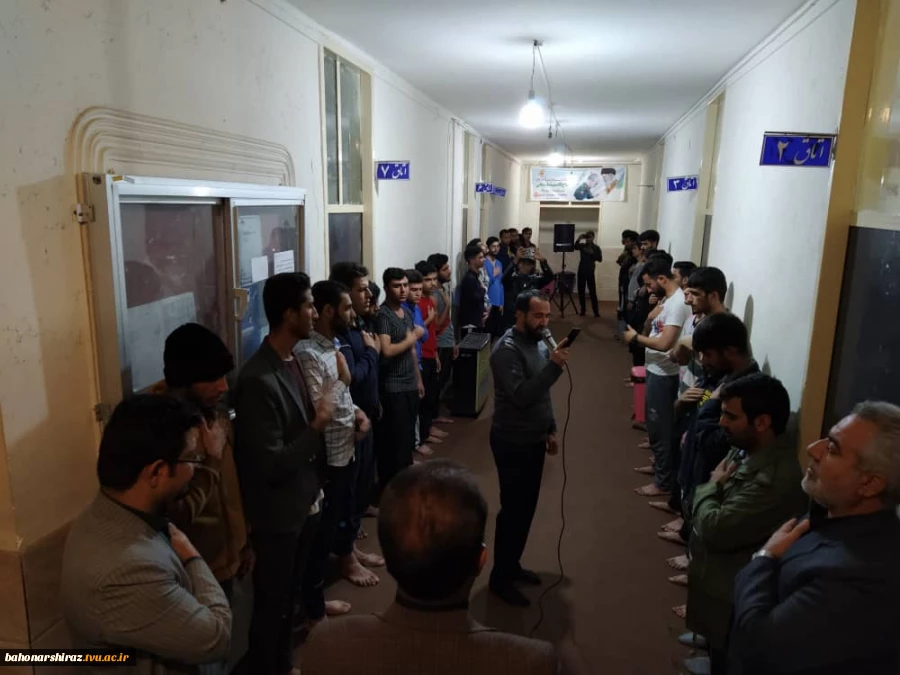 مراسم بزرگداشت و عزاداری سردار سپهبد سلیمانی در 13 دانشکده دانشگاه فنی و حرفه ای فارس + تصاویر
 6