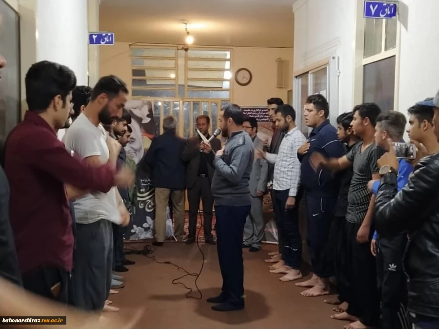 مراسم بزرگداشت و عزاداری سردار سپهبد سلیمانی در 13 دانشکده دانشگاه فنی و حرفه ای فارس + تصاویر
 8