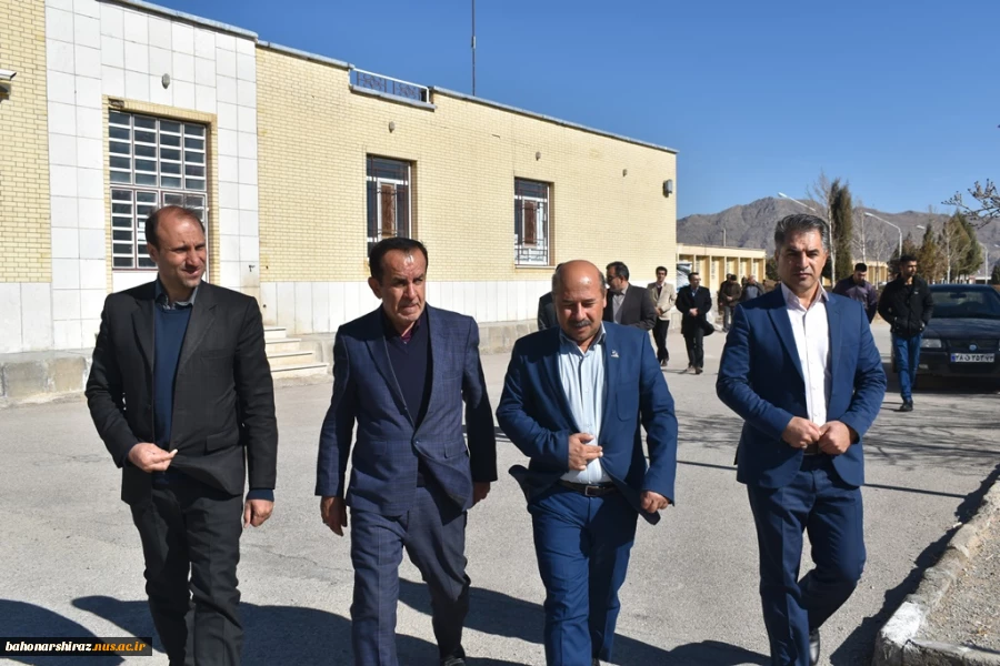 گزارش تصویری/ افتتاح زمین چمن مصنوعی دانشکده فنی و حرفه ای شهرستان آباده  2