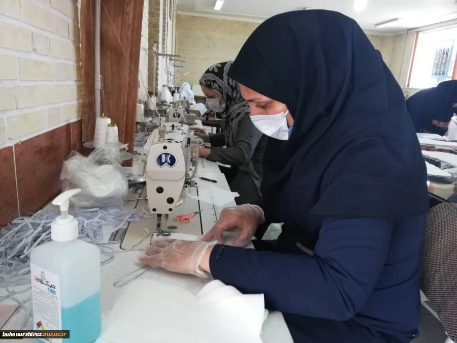 تولید 1200 ماسک  بهداشتی توسط ریاست، کارکنان و اساتید آموزشکده فنی و حرفه ای دختران نی ریز
 2