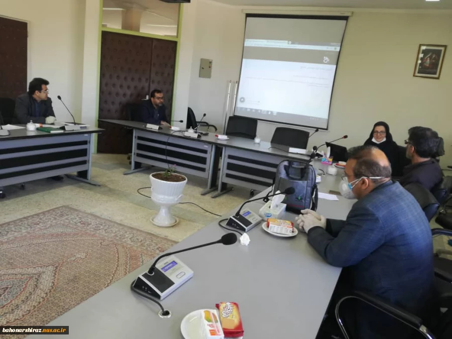 نشست اساتید و مدیران گروه دانشکده فنی شهید باهنر در راستای اجرای کیفی آموزش های مجازی 3