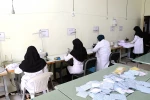 گزارش تصویری از تولید ماسک در دانشکده فنی دختران شیراز  22