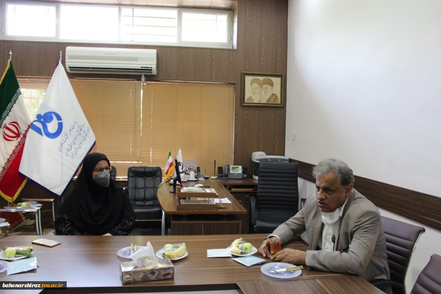 گزارش تصویری از بازدید معاون هماهنگی امورعمرانی استانداری فارس  از دانشکده های فنی و حرفه ای  الزهرا(س) و شهید باهنر شیراز 2