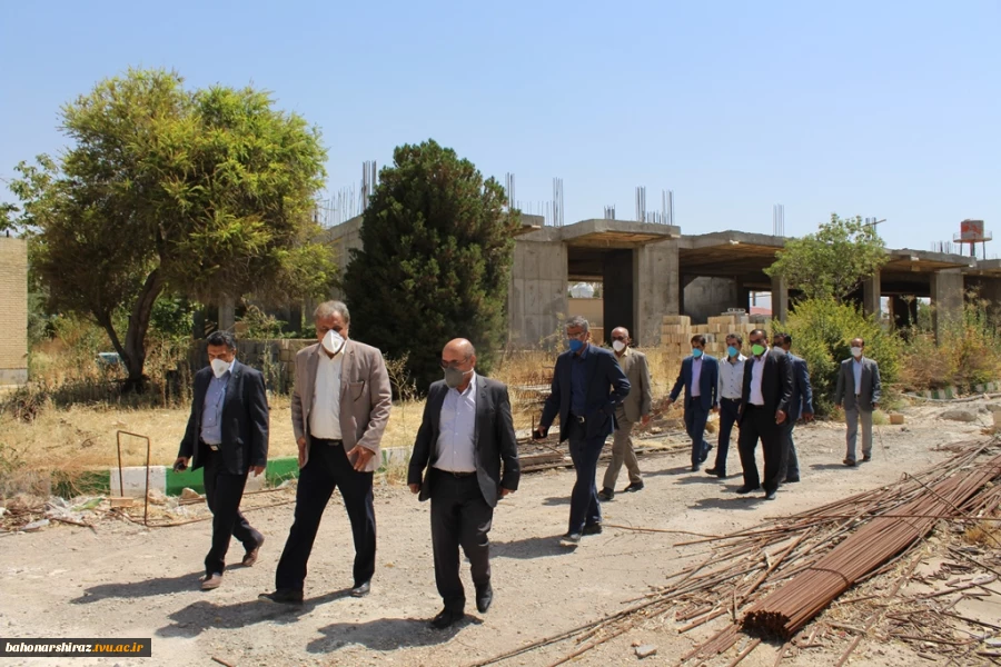 گزارش تصویری از بازدید معاون هماهنگی امورعمرانی استانداری فارس  از دانشکده های فنی و حرفه ای  الزهرا(س) و شهید باهنر شیراز 19
