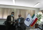 تجلیل رئیس دانشگاه فنی و حرفه ای فارس از مدیر امور شعب بانک تجارت

 12