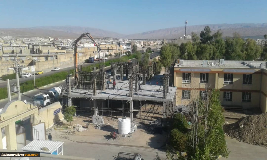 اجرای 5 طرح عمرانی در آموزشکده فنی و حرفه ای شهرستان فسا

مهندس زارع: خوابگاه دانشجویان بهمن 1400 به بهره برداری می رسد
 2