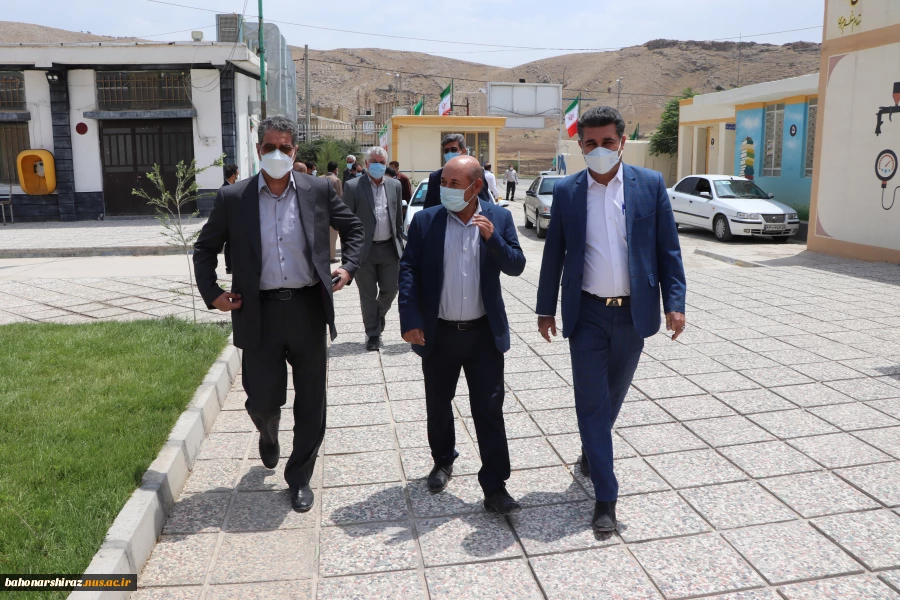 بازدید معاون اداری ، مالی و مدیریت منابع دانشگاه فنی و حرفه ای کشورو هیئت همراه
از آموزشکده شهرستان نور آباد ممسنی
 2