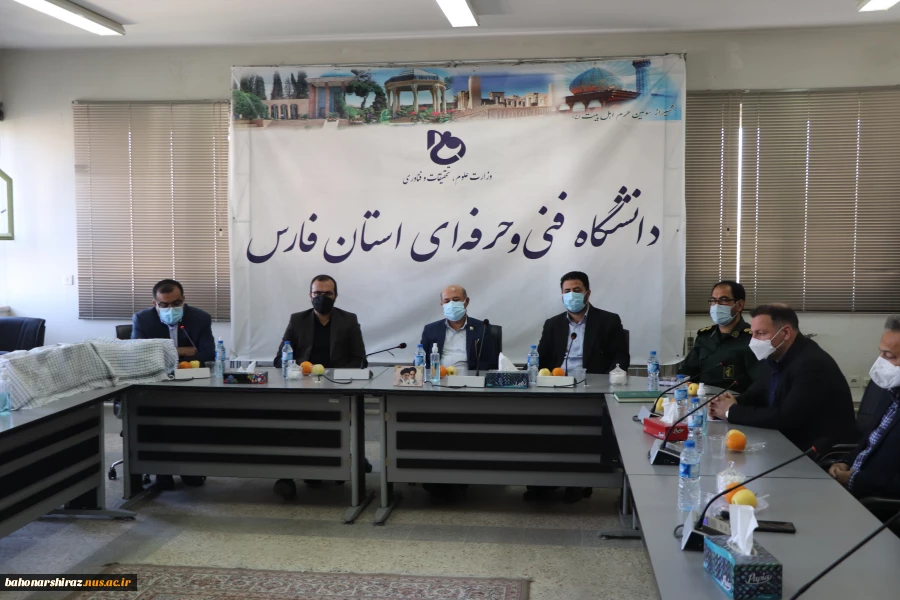 رو نمایی از 15 اثر علمی و تجلیل از مهندسان بسیجی در
دانشگاه فنی و حرفه ای استان فارس

 2
