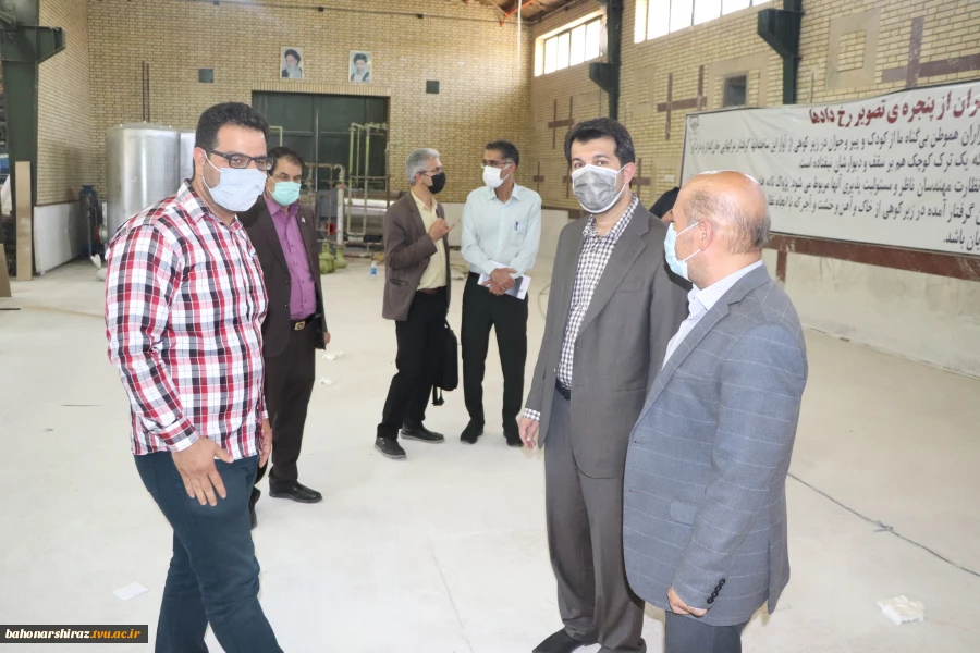 دیدارو نشست رئیس دانشگاه فنی و حرفه ای استان فارس  با رئیس پارک علم و فن آوری استان فارس 2