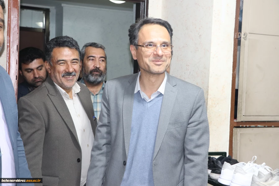 بازدید دکتر ترک زاده  از خوابگاه و سلف سرویس دانشجویی به مناسبت 16 آذز 2