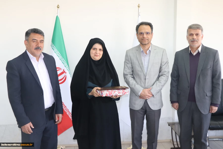 کسب رتبه اول دفتر مشاوره دانشگاه فنی و حرفه ای استان فارس در نخستین جشنواره نشاط 5