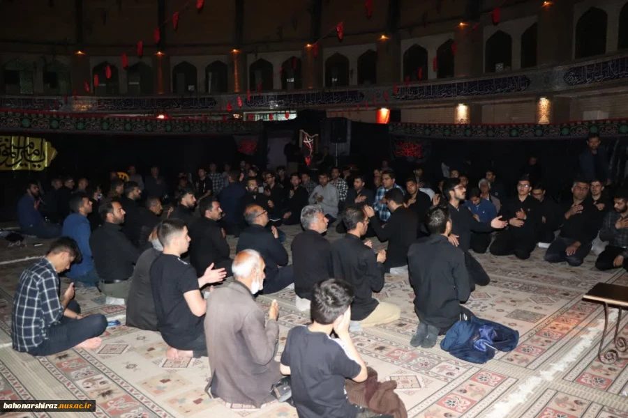 برگزاری مراسم پر فیض احیای شب بیست و یکم ماه مبارک رمضان 
در دانشگاه فنی و حرفه‌ای استان فارس  4