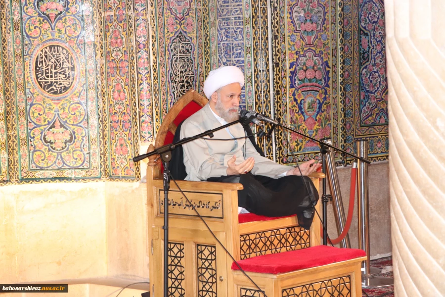 دیدار صمصمی کارکنان دانشگاه فنی و حرفه ای استان فارس با نماینده ولی فقیه در استان فارس 11