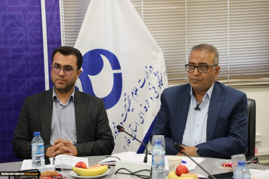 در آستانه سال تحصیلی جدید، گردهمایی روسای مراکز و مسئولین حراست دانشگاه فنی و حرفه ای استان فارس برگزار گردید.  3