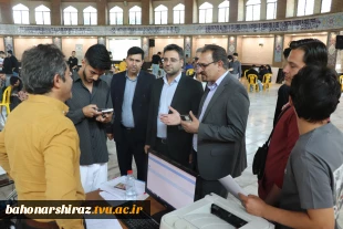 بازدید رئیس دانشگاه ملی مهارت استان فارس از روند ثبت‌نام دانشجویان جدیدالورود 6