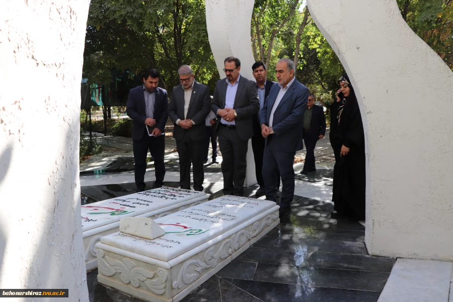 نشست صمیمی کارکنان و معاونین دانشگاه ملی مهارت استان فارس با دکتر جعفر قادری 5