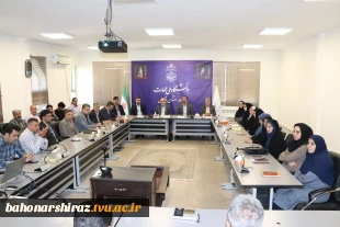 نشست صمیمی کارکنان و معاونین دانشگاه ملی مهارت استان فارس با دکتر جعفر قادری 5