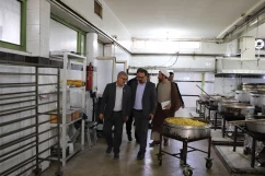 حضور هیأت‌رئیسه دانشگاه ملی مهارت استان فارس در جمع دانشجویان و بازدید از سلف دانشکده شهید باهنر شیراز 3