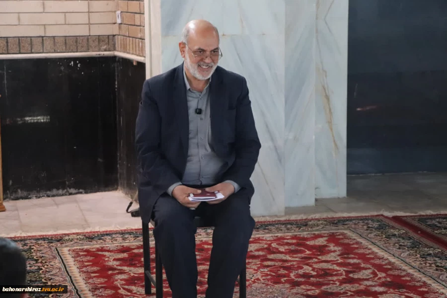 تأکید بر گسترش همکاری‌های شورای شهر و دانشگاه ملی مهارت فارس 4