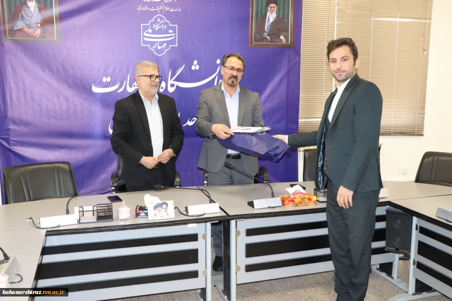 مراسم تقدیر و تجلیل از مشاورین مرکز مشاوره و سلامت دانشگاه ملی مهارت استان فارس برگزار شد 4