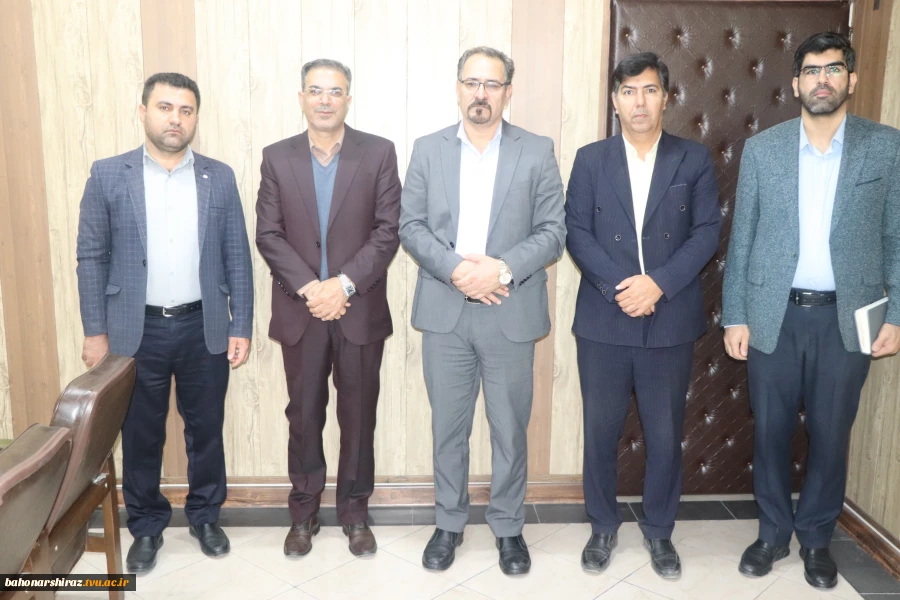 نشست صمیمی رئیس دانشگاه ملی مهارت با رئیس دادگاه‌های شیراز 3