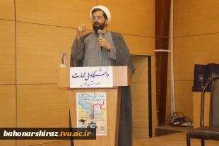 مراسم گرامیداشت روز دانشجو و تقدیر از دانشجویان ممتاز در دانشگاه ملی مهارت باهنر شیراز برگزار شد 12