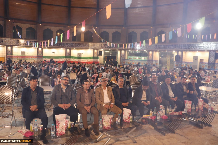 برگزاری جشن بزرگ خانواده دانشگاه ملی مهارت استان فارس به مناسبت نیمه شعبان و دهه فجر 8