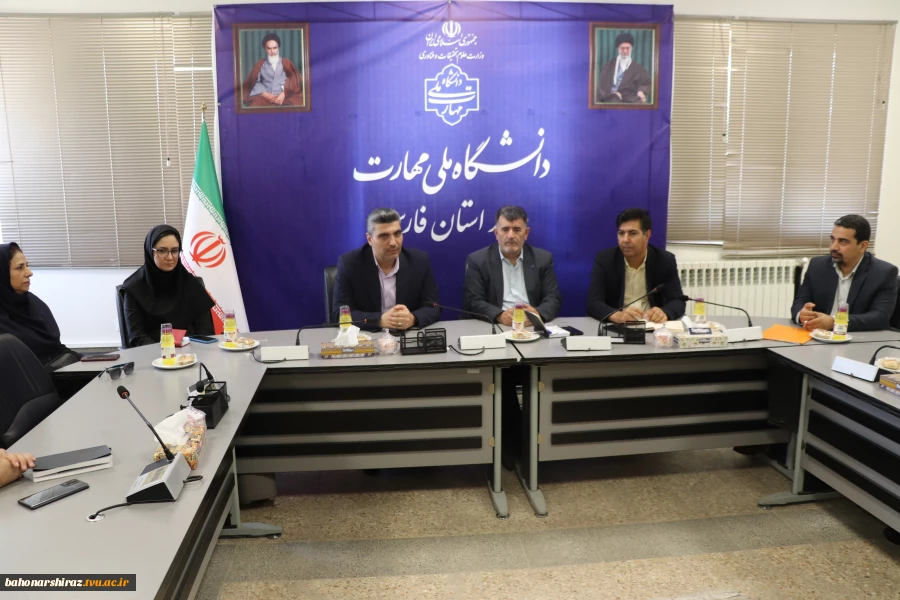 تفاهم‌نامه همکاری دانشگاه ملی مهارت استان فارس و شهرداری شیراز در آستانه امضا 3