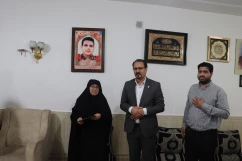 دیدار رئیس دانشگاه ملی مهارت واحد استان فارس با خانواده شهید دانشجو پوریا خوشنام در نورآباد ممسنی
 2
